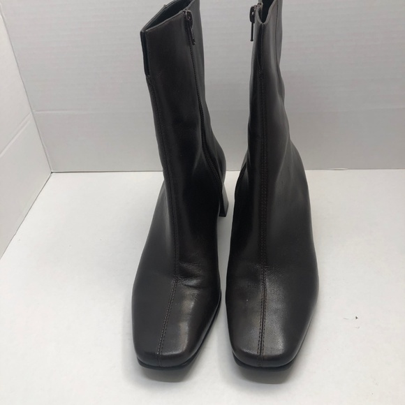 Etienne Aigner Shoes - Etienne Aigner boots Black and Brown size 7